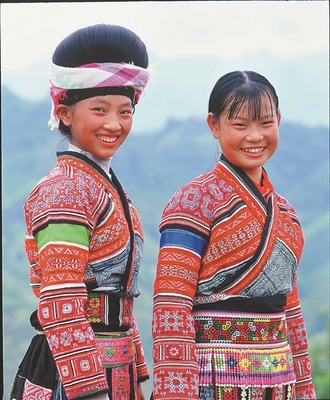 穿在身上的“史书”